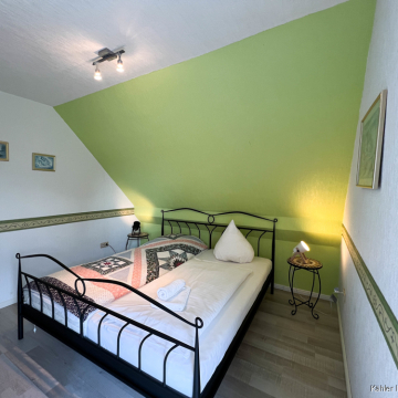 Schlafen 1 DG Whg. 3 Schlafen 1 DG Whg. 3