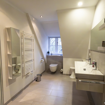 Badezimmer EG Badezimmer EG