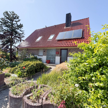 Straßenansicht Straßenansicht